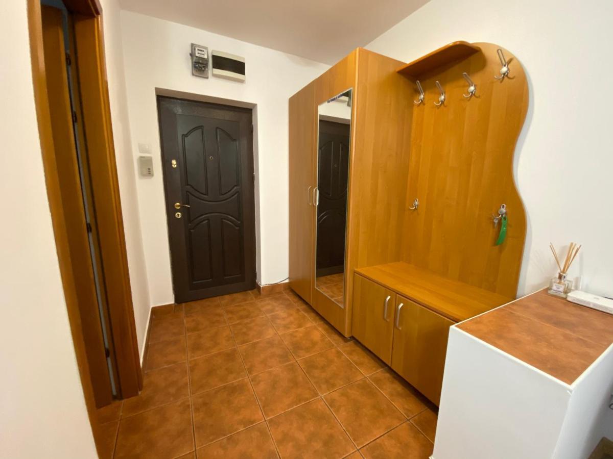 Best Apartment City Hall Suceava Bagian luar foto