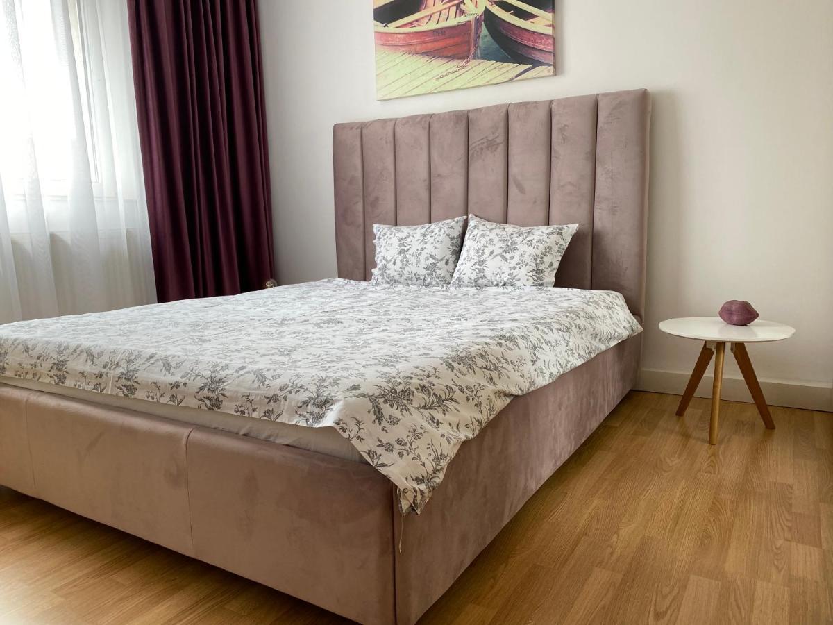 Best Apartment City Hall Suceava Bagian luar foto